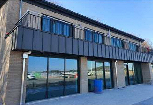 2019년도 '어촌뉴딜300' 사업지로 선정된 인천시 중구 무의동 대무의항 큰무리마을 소재 어촌체험마을 사무소 리모델링이 완료된 모습.[인천시 제공]